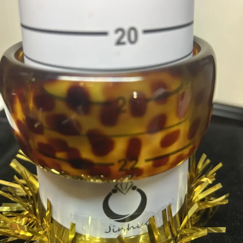 Joan Rivers Vintage Lucite Leopard Bangle Bracelet Signed 22cm Wide 1.5